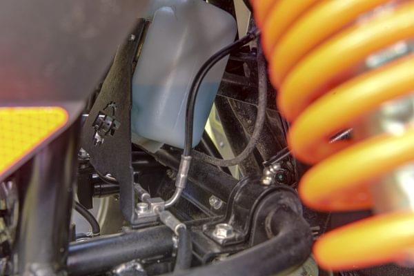PARE-BRISE EN VERRE AVEC ENSEMBLE COMPLET D'ESSUIE GLACE ET DE LAVE GLACE CF MOTO Z Force Gen2 | 2023-2025 (Pare-brise avant) - Image 3