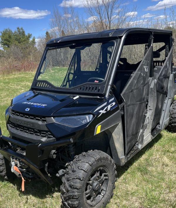 PARE-BRISE EN VERRE AVEC ENSEMBLE COMPLET D'ESSUIE GLACE ET DE LAVE GLACE POLARIS RANGER XP 1000 | 2018-2025 (Pare-brise avant)