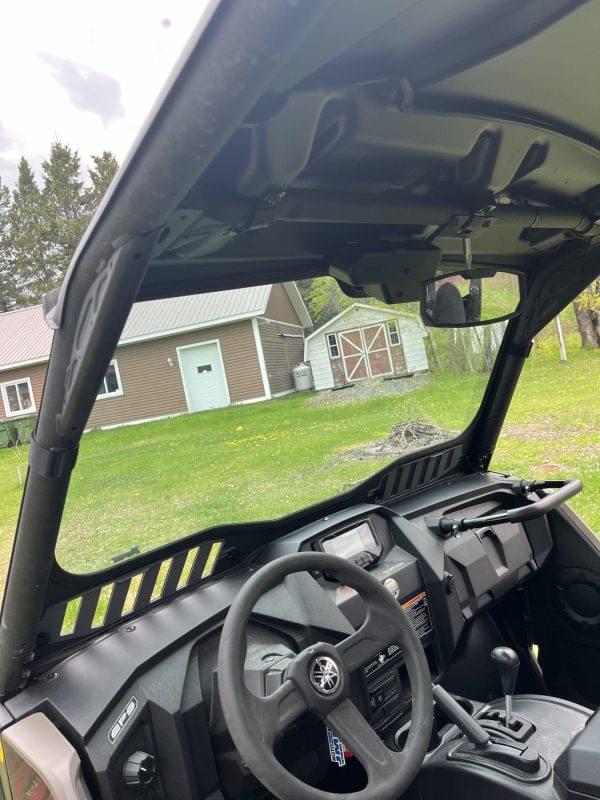 PARE-BRISE EN VERRE AVEC ENSEMBLE COMPLET D'ESSUIE GLACE ET DE LAVE GLACE YAMAHA WOLVERINE X2 - X4 | 2021-2025 (Pare-brise avant) – Image 2